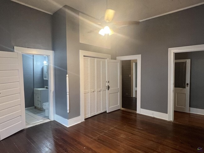 Building Photo - 310 Central Ave