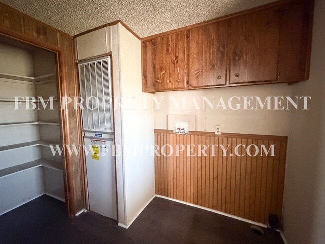 Building Photo - 1054 Cosby Rd