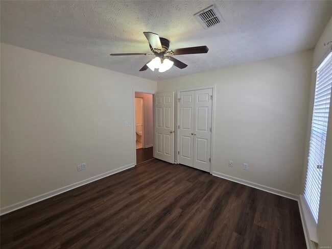 Building Photo - 9400 Bristlecone Dr