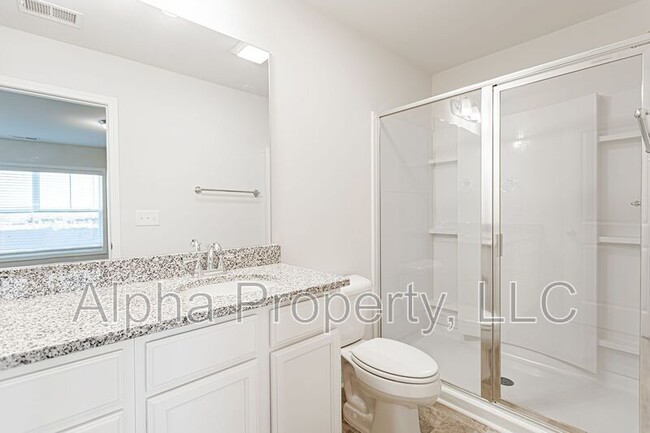 Building Photo - 17 Apricot Ln