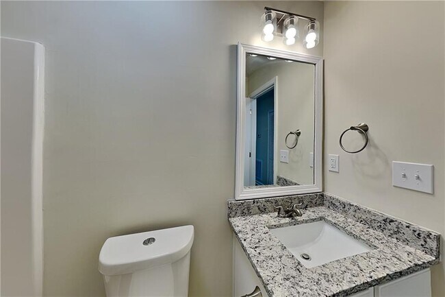 Building Photo - 3165 Bellestone Ct