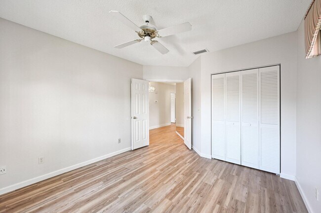 Building Photo - 1103 Duncan Cir