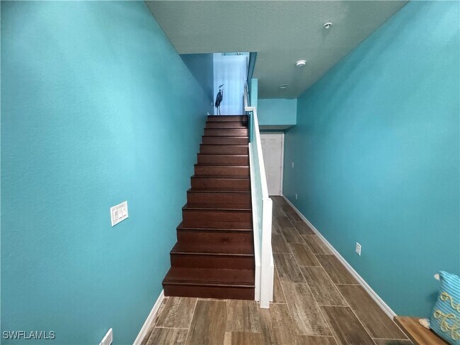 Building Photo - 11908 Izarra Way
