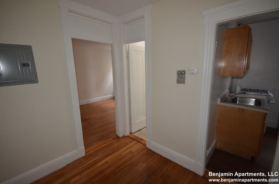Building Photo - 1182 Boylston St