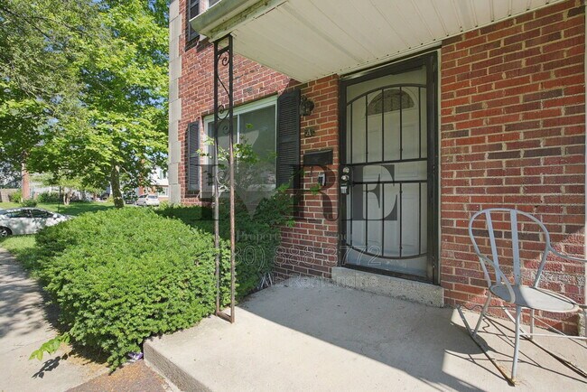 Building Photo - 316 A S Chase