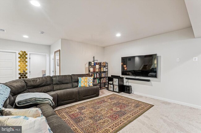 Building Photo - 42023 Spring Air Dr