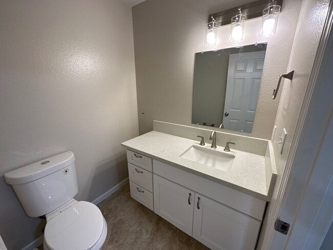 Building Photo - 16-135 Ilima St. Keaau, HI 96749