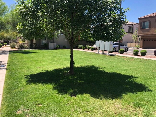 Building Photo - 2754 S Sulley Dr