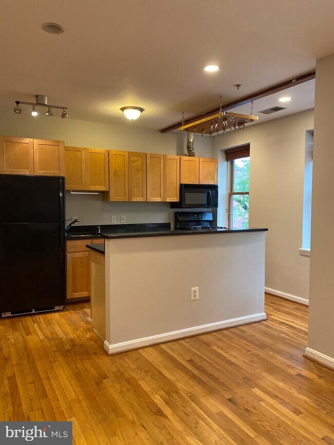 70 Rhode Island Ave NW 70 Rhode Island Ave NW Washington DC 20001