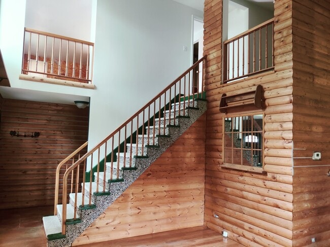 Building Photo - 1101 Sausalito Ct