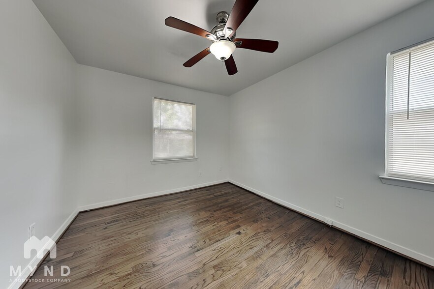 Building Photo - 10907 Cotillion Dr
