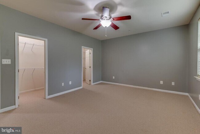 Building Photo - 44241 Beaver Creek Dr