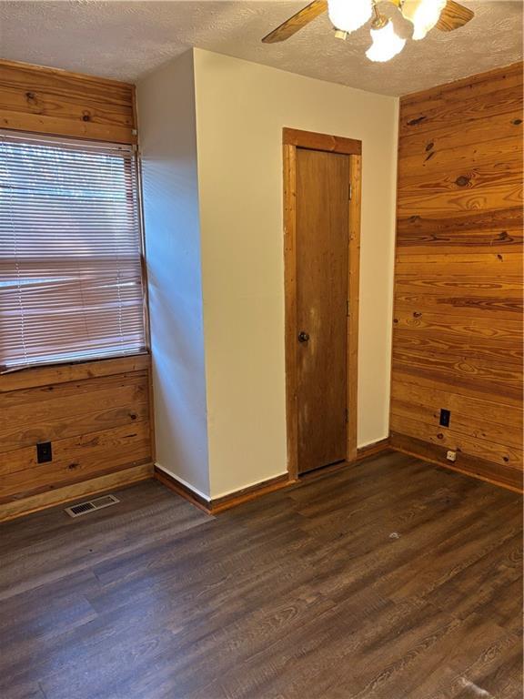 Building Photo - 568 Robinson Ridge