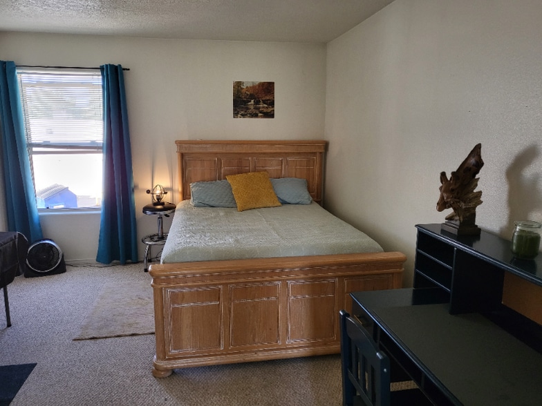 Building Photo - 4747 Spanish Sun Ave NE