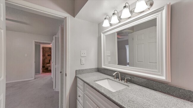 Building Photo - 2574 Marilee Ln