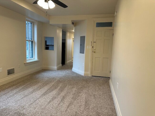 Building Photo - 570 Race St