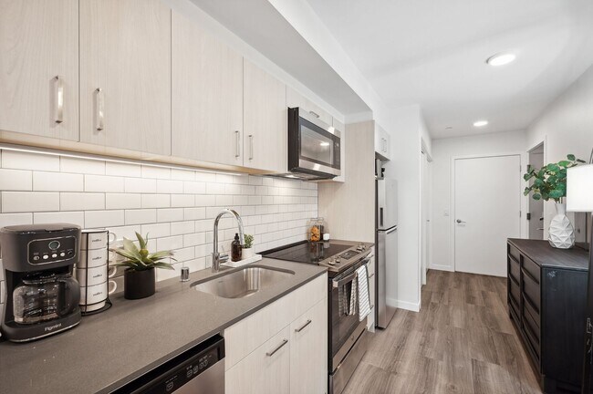 Interior Photo - Plaid Apartments