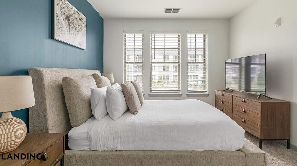 Building Photo - 100 Wildwood Ct