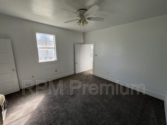 Building Photo - 13323 Sunshine Rd