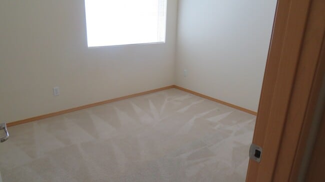 Building Photo - 2565 Evans Ct