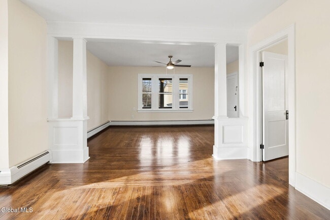 Building Photo - 16 Berkley Ave