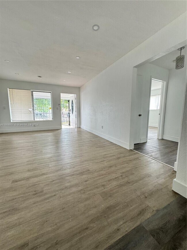 Building Photo - 1088 NW 110th St