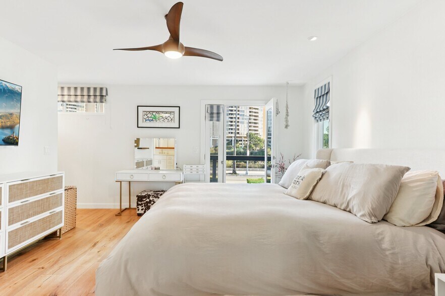 Building Photo - 665 Washington Blvd