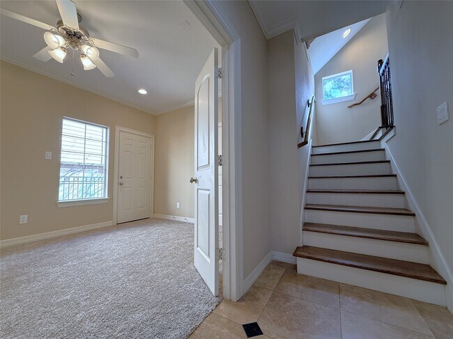 Building Photo - 5305 Egbert St