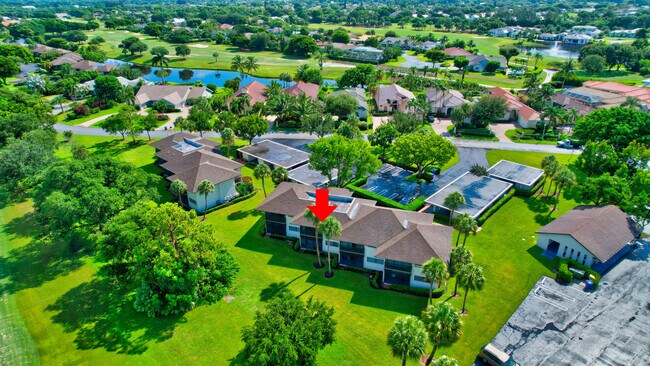 Building Photo - 620 Greensward Ln