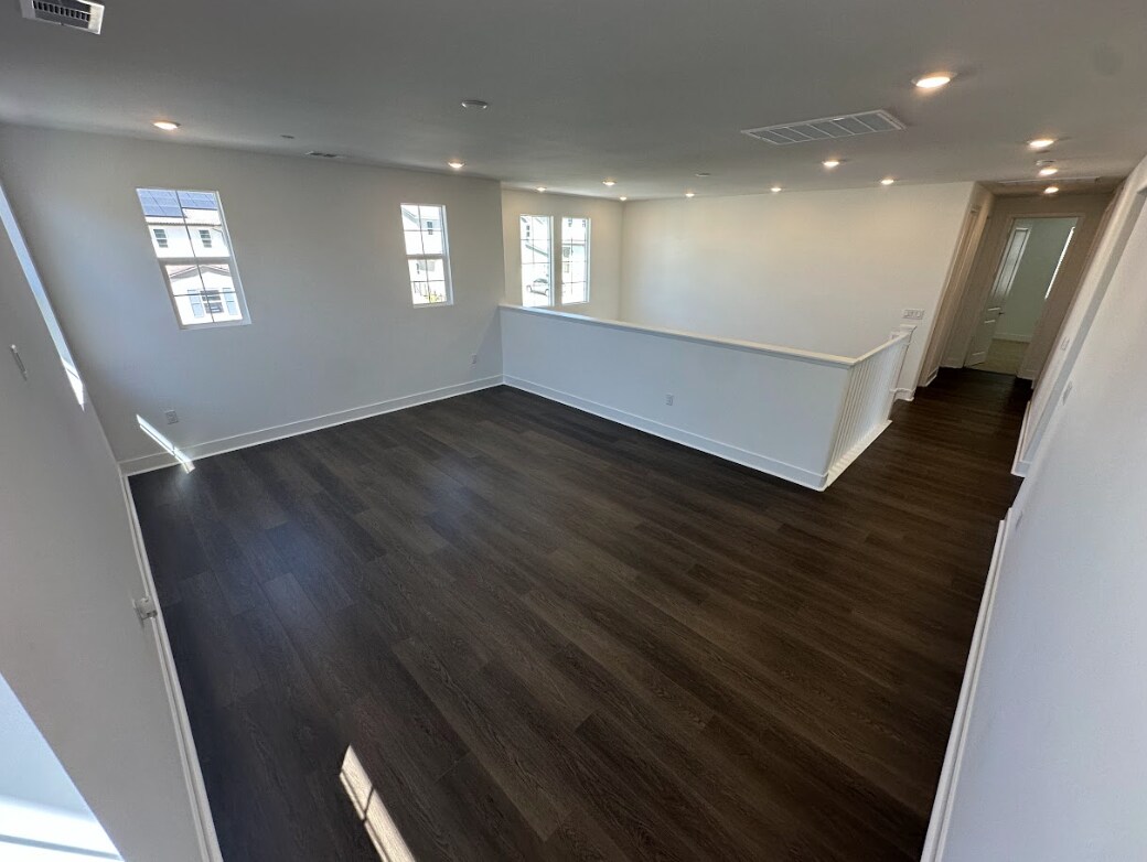 Building Photo - 24392 Calle La Roca