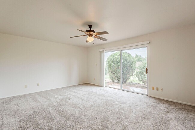 Building Photo - 85254! Four Beds with POOL!