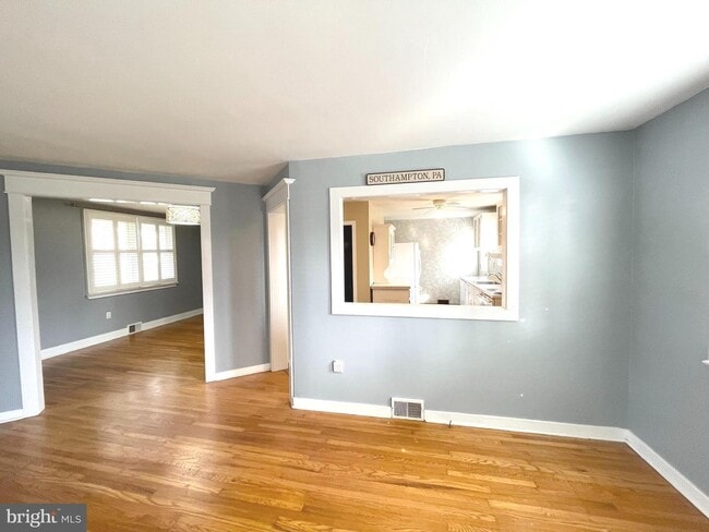 Building Photo - 1365 Davisville Rd