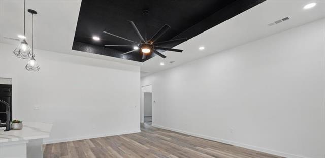 Building Photo - 9413 Prairieview Dr
