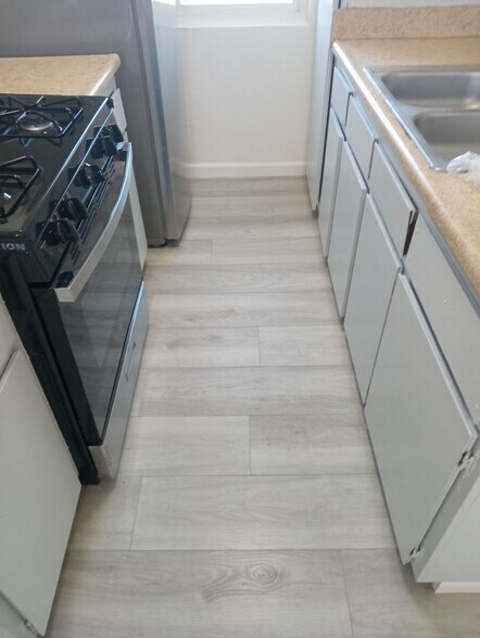 Building Photo - 7732 Chapman Ave