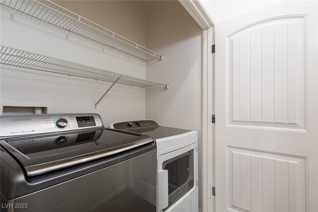 Building Photo - 1164 Campassole Ct