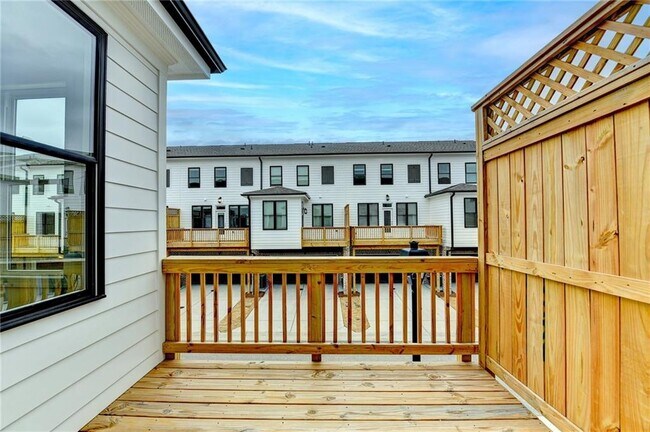 Building Photo - 5428 Howington Ct