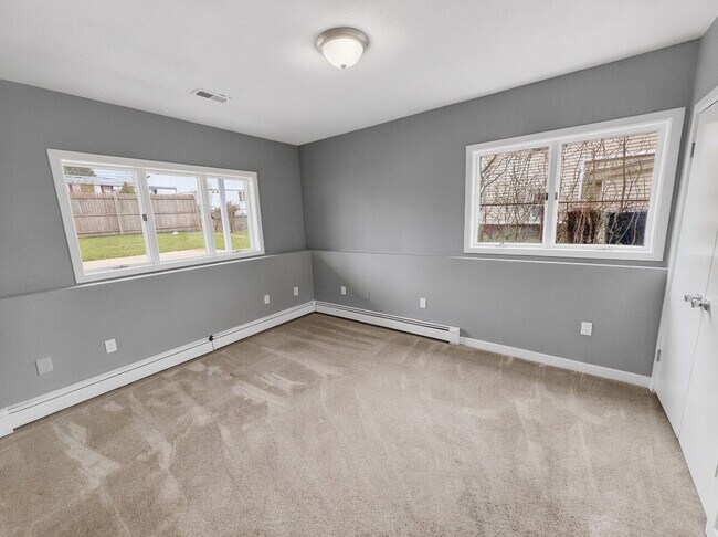 Building Photo - Beautiful Condo In Revere MA!