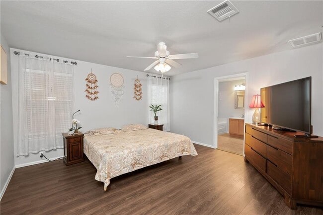 Building Photo - 1277 Sweet Gum Dr