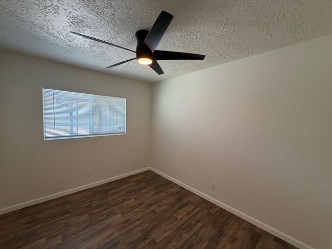 Building Photo - Updated 3 Bedroom Single Story Home Available Near Eubank Blvd NE & Constitution Ave NE!