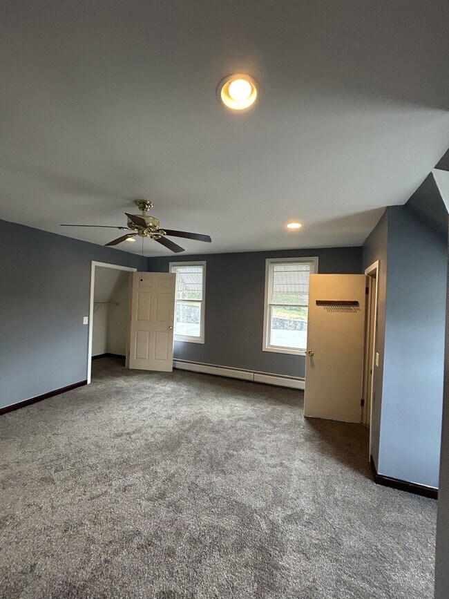 Building Photo - 126 Boswell Ave