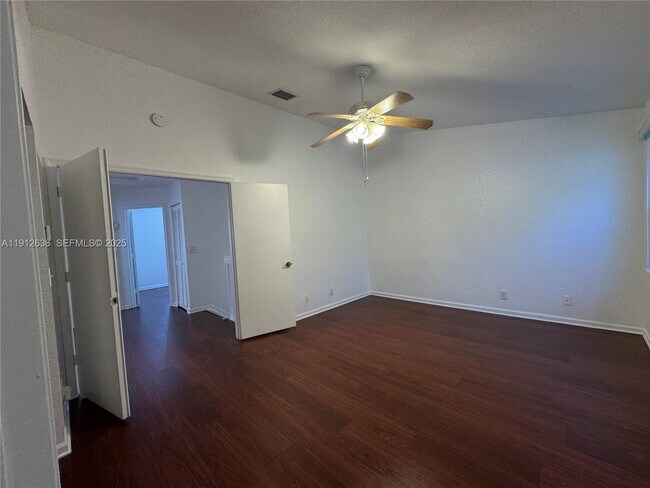 Building Photo - 16881 SW 1st Manor