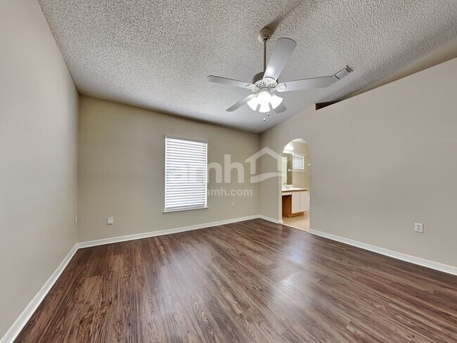 Building Photo - 3416 Lawn Tennis Dr