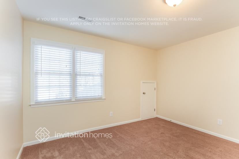 Building Photo - 17509 Cambridge Grove Dr