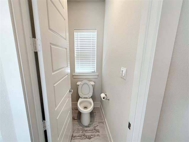 Building Photo - 5924 Owen Rd