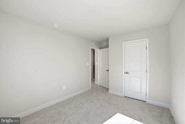 Building Photo - 6920 Braxton Spgs Wy