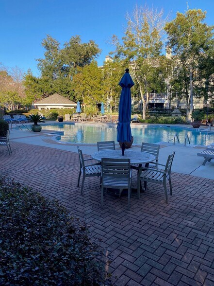 Building Photo - 1812 Telfair Way
