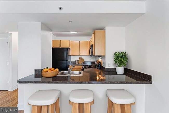 Building Photo - 800 4th St SW