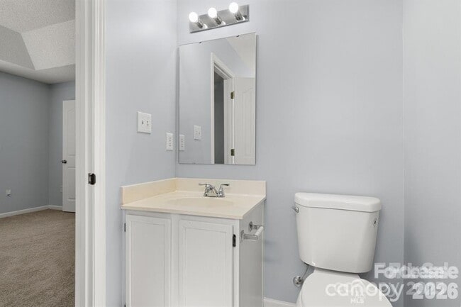 Building Photo - 6828 Ayrshire Glen Pl