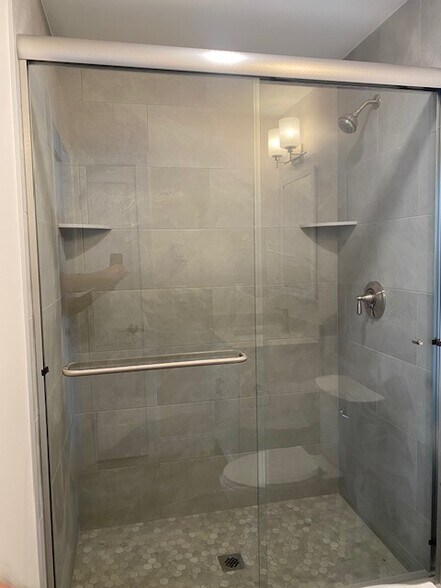 Building Photo - 163 Summer St