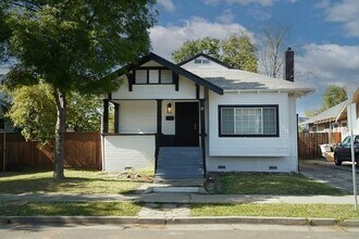 Building Photo - Stockton 2 Bedroom 1 Bathroom Home.